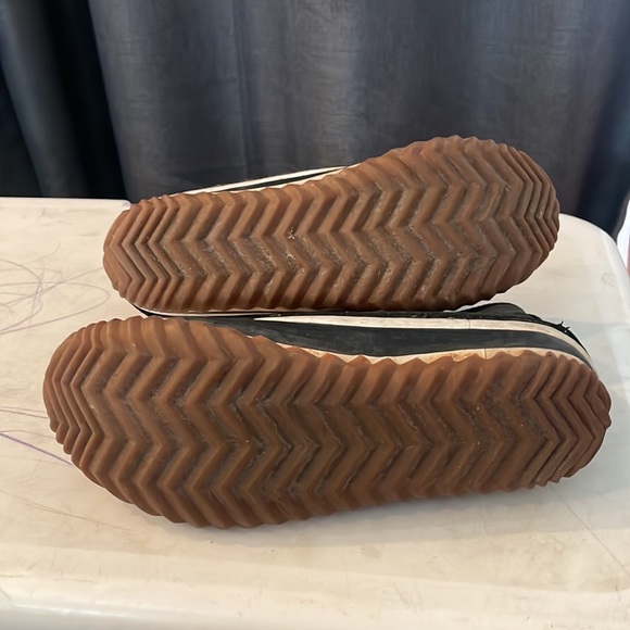 Sorel - Out N About Waterproof Ankle Boots - Picture 5 of 6